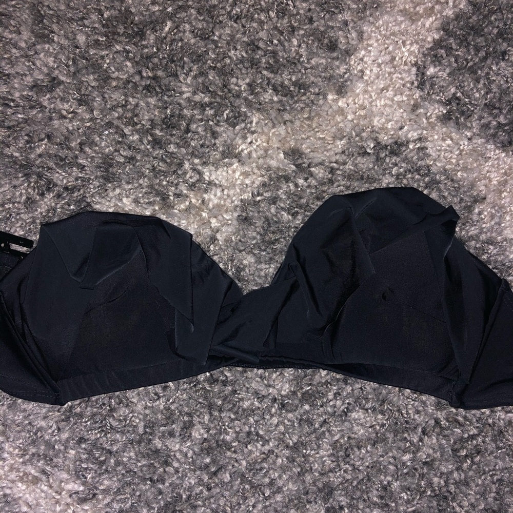 Bikini top